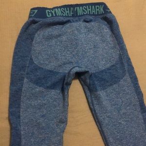 Gym shark leggings blue